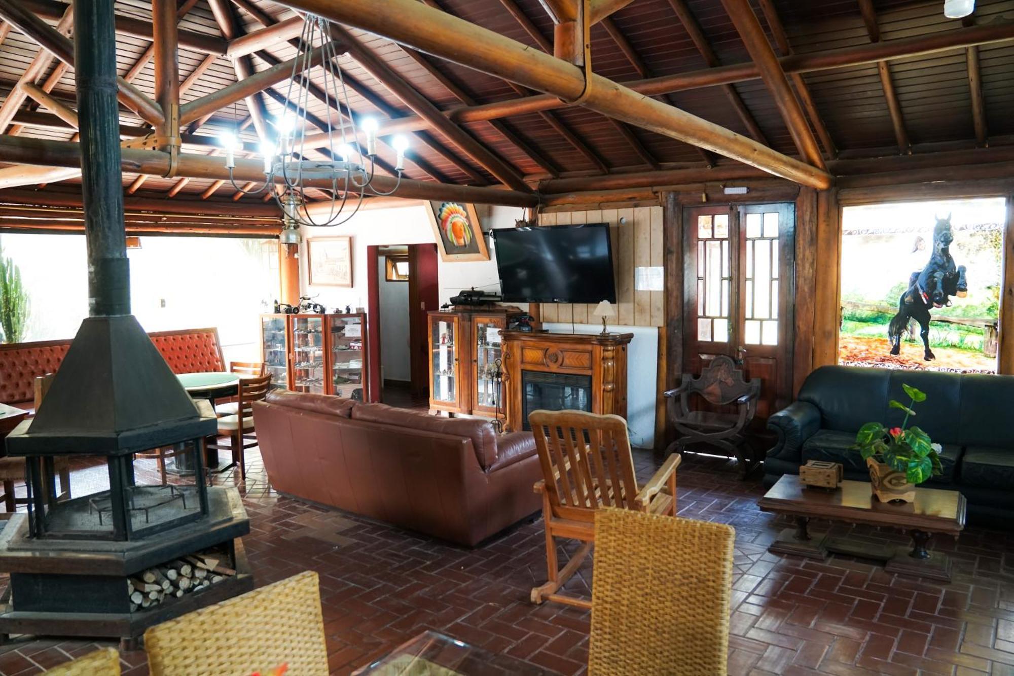 Hotel Fazenda Poços de Caldas Extérieur photo